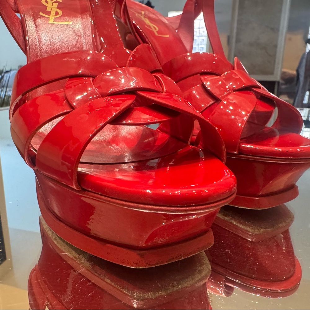 YSL Tribute Platform Patent leather Heels - Picture 10 of 12